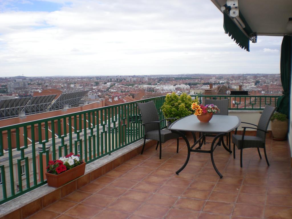 Ferienwohnung Atico Latina Madrid Exterior foto